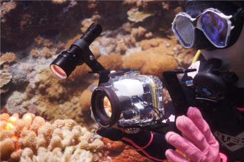 CameraPlus-High-Performance-Underwater-Case-Camera-Housing-Diving-For-for-Nikon-Coolpix-P7000-Up-To-40-Meters130ft-0-6