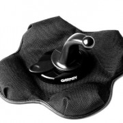 Garmin-Portable-Friction-Mount-Frustration-Free-Packaging-0