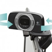 Logitech-HD-Portable-1080p-Webcam-C615-with-Autofocus-0-1