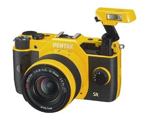 Pentax Q7 12.4MP Compact System Camera with 02 Standard 