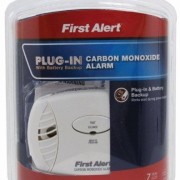 1-Carbon-Monoxide-Plug-In-Alarm-Battery-Backup-120V-AC-plug-in-alarm-Testsilence-button-CO605-0-1
