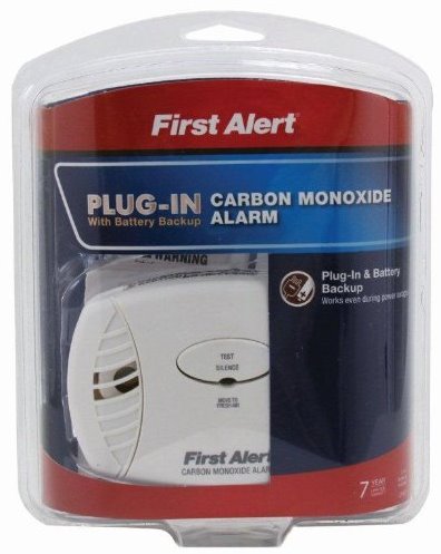 1-Carbon-Monoxide-Plug-In-Alarm-Battery-Backup-120V-AC-plug-in-alarm-Testsilence-button-CO605-0-1
